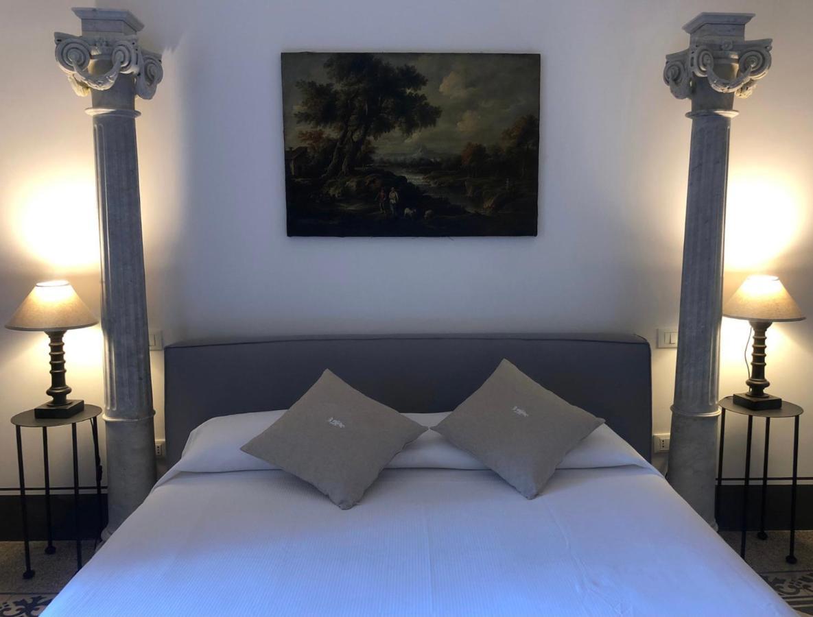 Casa Modica - Luxury Rooms Noto Bagian luar foto