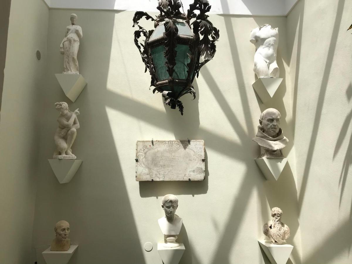 Casa Modica - Luxury Rooms Noto Bagian luar foto