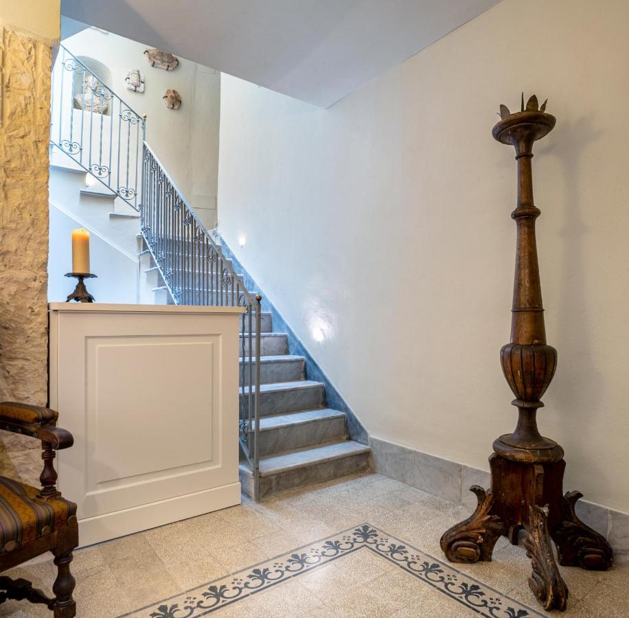 Casa Modica - Luxury Rooms Noto Bagian luar foto