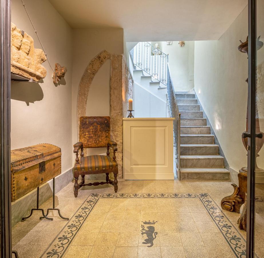 Casa Modica - Luxury Rooms Noto Bagian luar foto