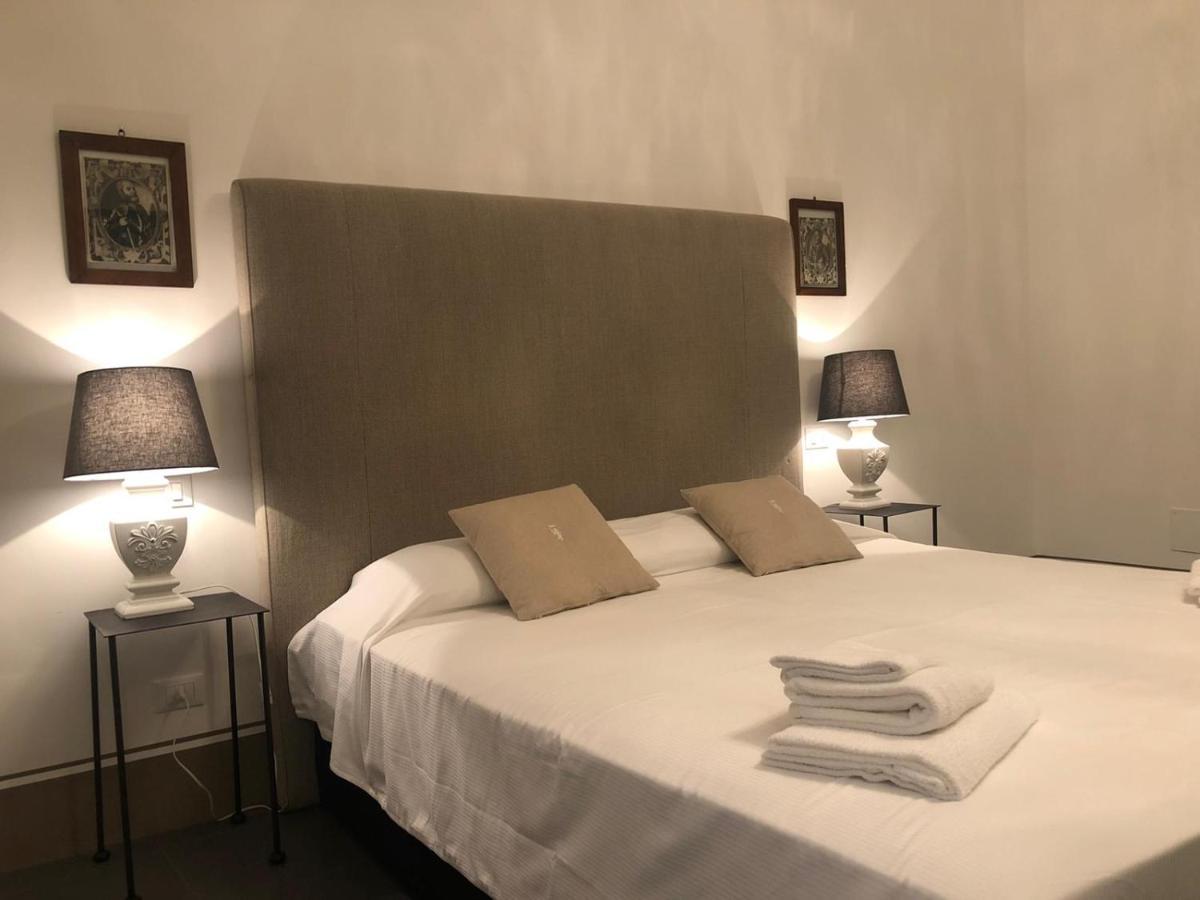 Casa Modica - Luxury Rooms Noto Bagian luar foto